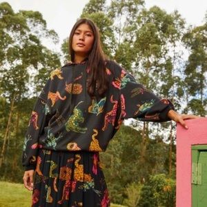 FARM RIO Black Animal Life Sweatshirt NWT